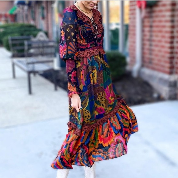 FARM RIO Mixed Leopards Jungle Long Sleeve Midi Dress (NWT) - Picture 6 of 16